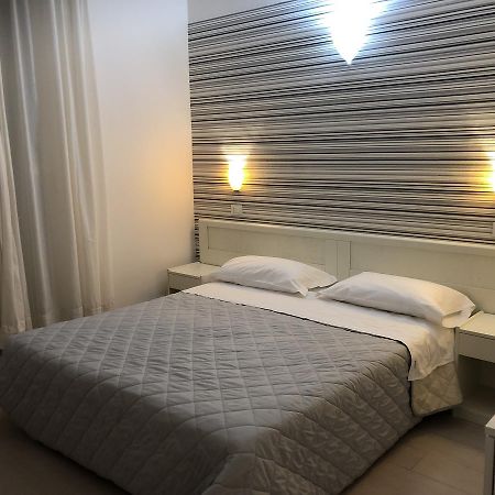 Hotel Stella Polare Rimini Zewnętrze zdjęcie